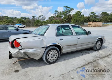 2003 Mercury Grand Marquis Gs z USA, uszkodzony, nr VIN 2MEFM74WX3X684498